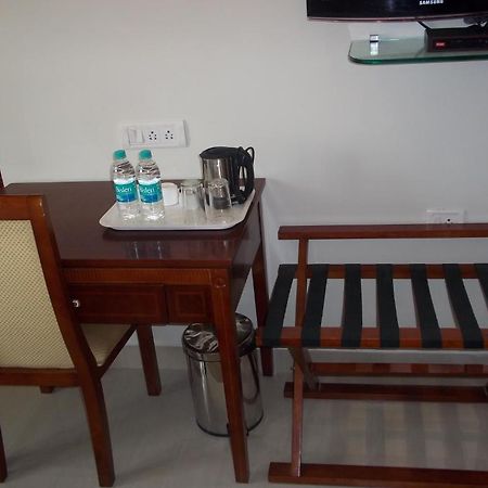 Akshay Inn Chennai Exterior foto